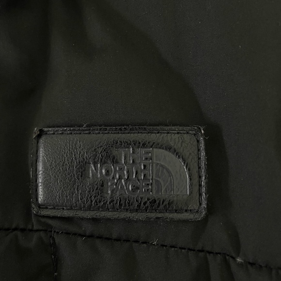 North face womens jacket - Picture 5 of 9